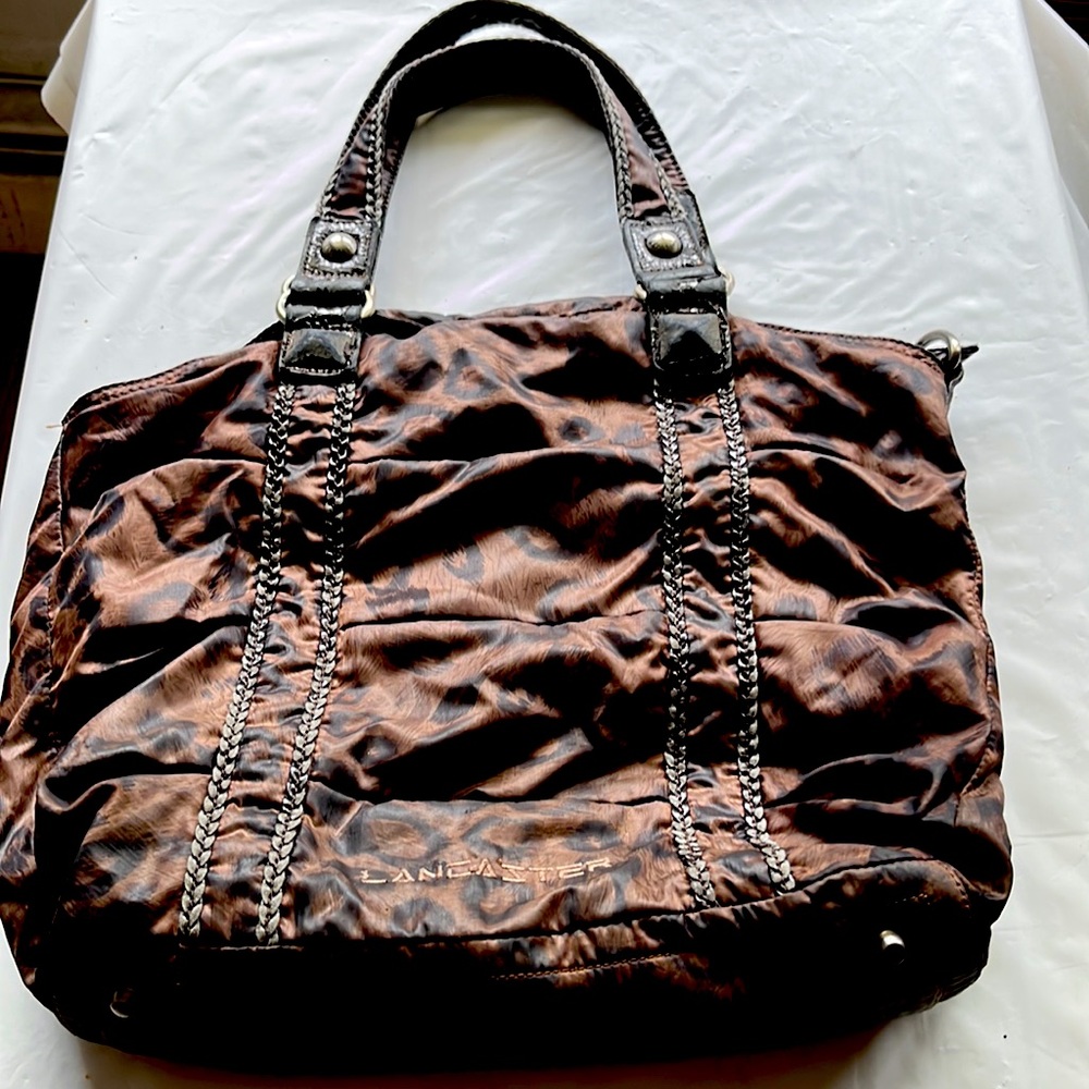 Authentic Lancaster designed brown shoulder bag . - Picture 2 of 16